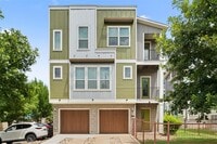 Building Photo - 2605 Witsome Loop