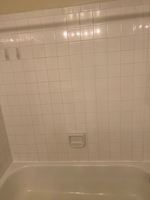 Building Photo - 14015 Vista Dr