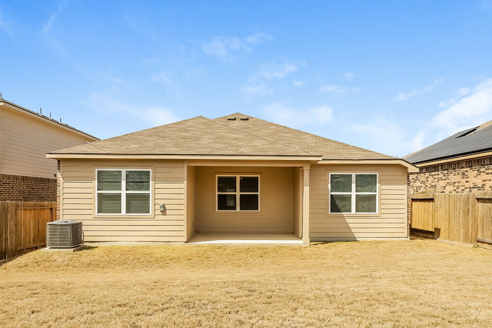 Building Photo - 7928 Bluewater Cove