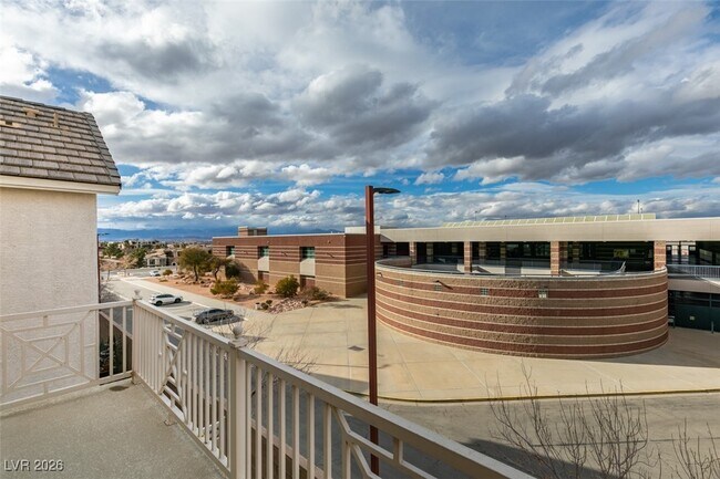 Building Photo - 2832 Glistening Grove Ave