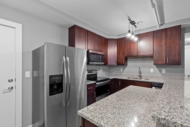 Building Photo - 4301 Olive St