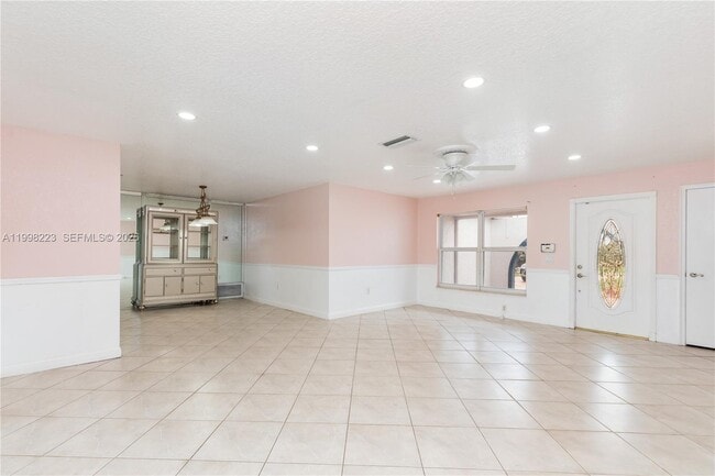 Building Photo - 8970 Johnson St