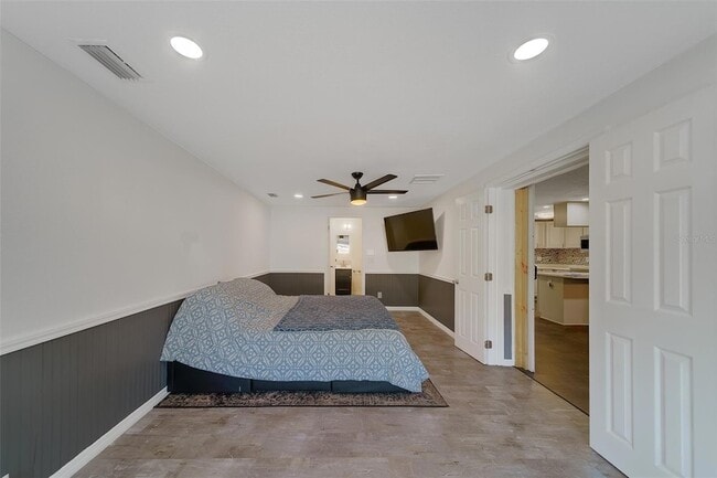 Building Photo - 7849 86th Way N