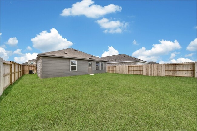 Building Photo - 16510 Ithaca Pheasant Dr