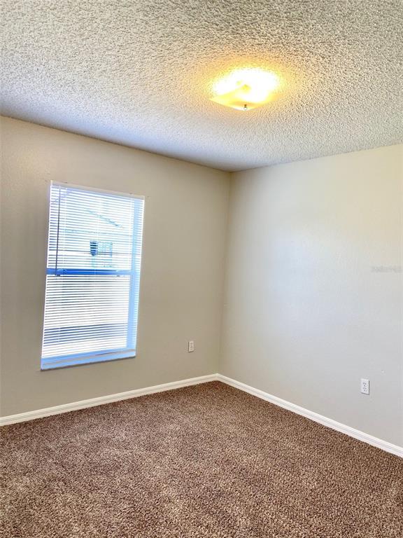 Building Photo - 715 Lucaya Dr