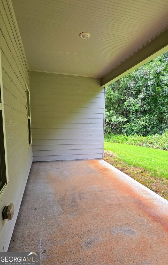 Building Photo - 60 Katelen Ct