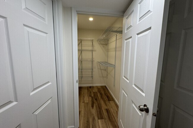 Building Photo - MOVE-IN SPECIAL! $500 OFF FIRST MONTH'S RENT! Large Townhome in North Ames