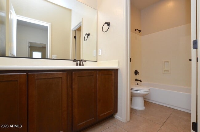 Building Photo - 4451 E Remington Dr