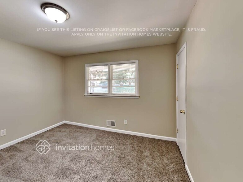 Building Photo - 1557 Virginia Pl