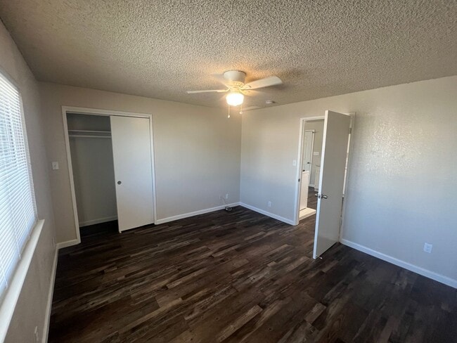 Building Photo - Beautiful home. Apply today!