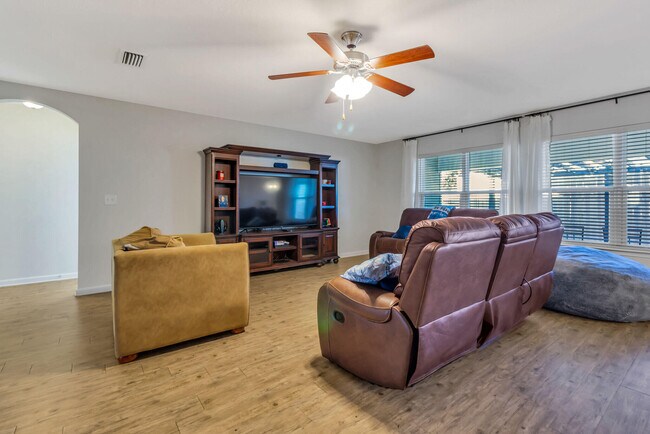 Building Photo - 4505 Grouse Ct