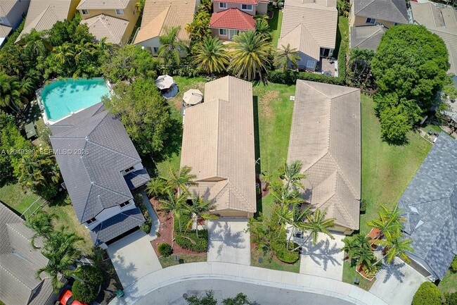 Building Photo - 899 Phoenix Way