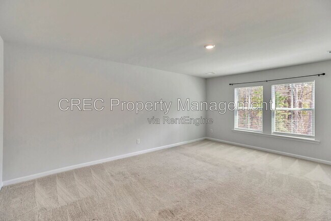 Building Photo - 146 Red Blf St