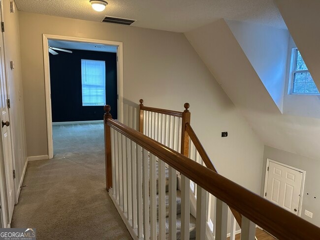 Building Photo - 1331 Colt Ridge Dr SE