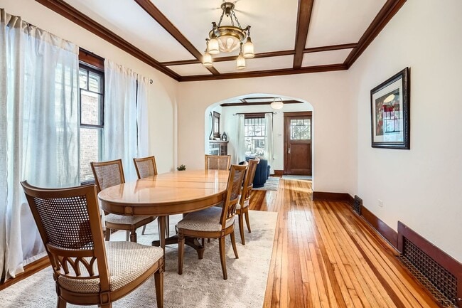 Building Photo - Fully Furnished 3BR Home Near Wash Park