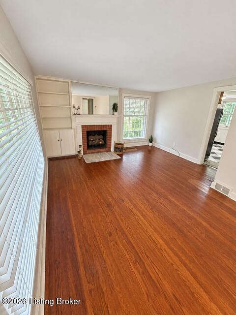 Building Photo - 210 Linney Ave