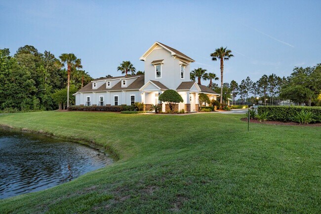 Building Photo - 76690 Timbercreek Blvd