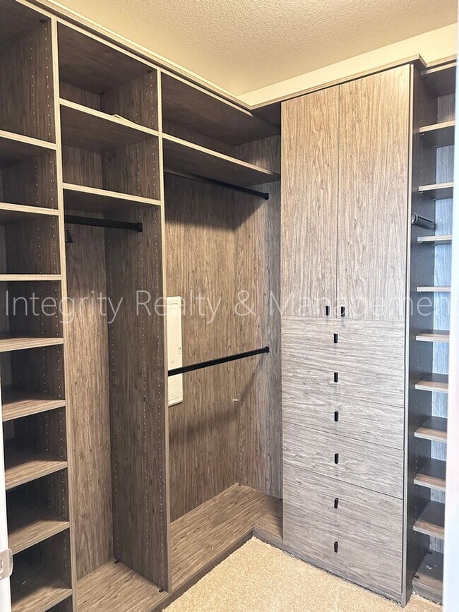 Building Photo - 4644 Copeland Lp