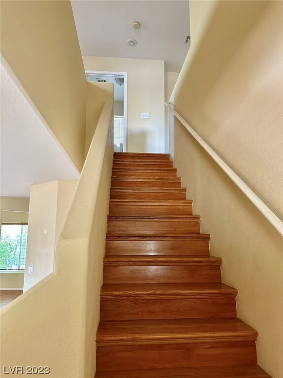 Building Photo - 4765 Golden Shimmer Ave