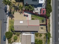 Building Photo - 251 Sandstone St