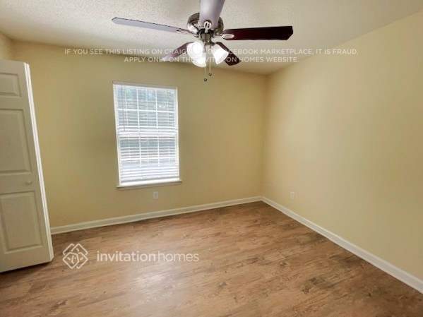 Building Photo - 1384 Camrose Ct