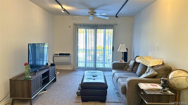 Building Photo - 101 Sylvan Ave