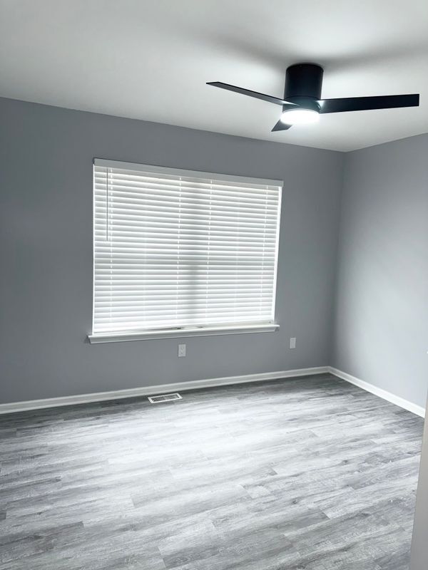 Building Photo - 68 Marrow St