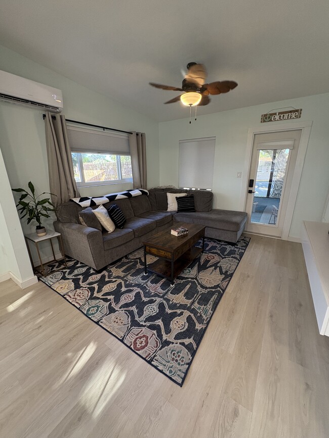 Building Photo - 7705 Poinsetta Ave