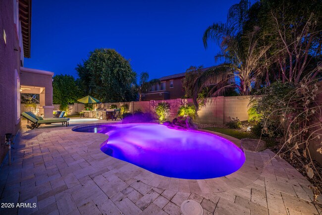 Building Photo - 2681 E Hampton Ln