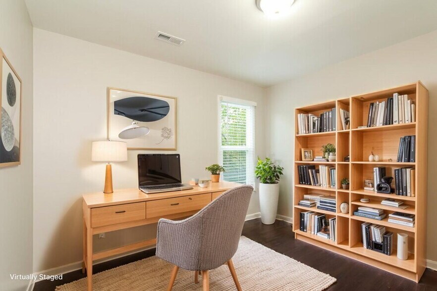 Building Photo - 11025 Ballards Pond Ln