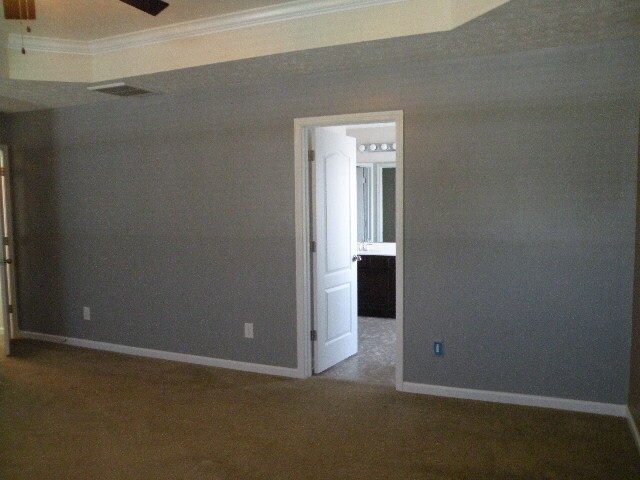 Building Photo - Beautiful custom home, don't want to miss this one!