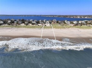 Building Photo - 325 Dune Rd