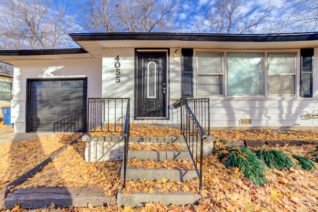 Building Photo - 2 Bed | 1 Bath