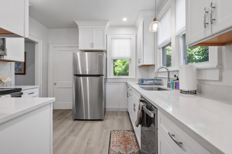 Building Photo - 21 Holden St