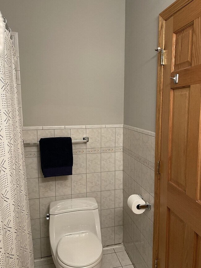 Building Photo - 2755 W Logan Blvd