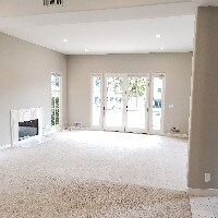 living room - 723 S Broadway