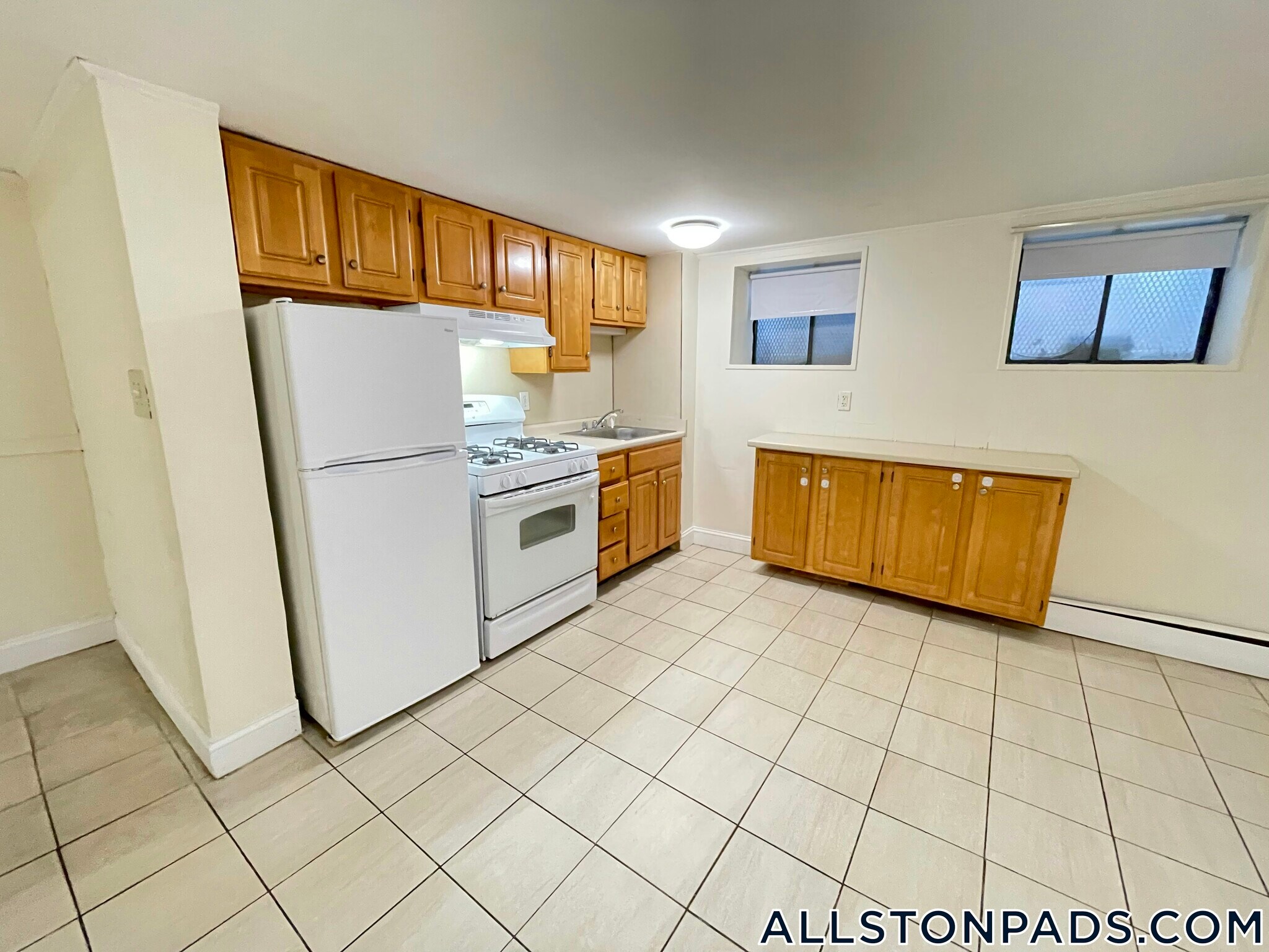 Building Photo - 19 Brighton Ave