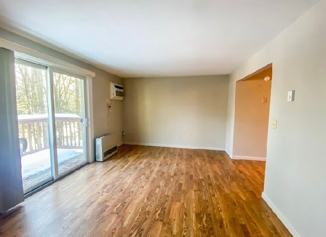 Building Photo - 20 Fairbanks St