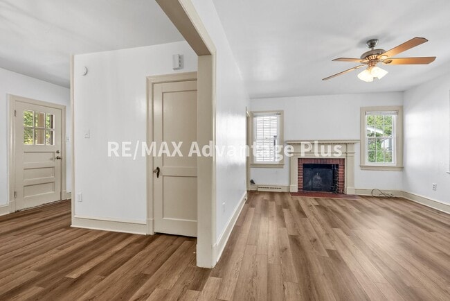 Building Photo - 3 Bedroom 2 Bath in Farmville!