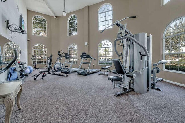 Building Photo - 1640 Presidential Way