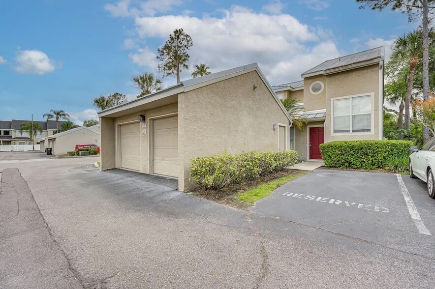 Building Photo - 13012 Lorna Pl