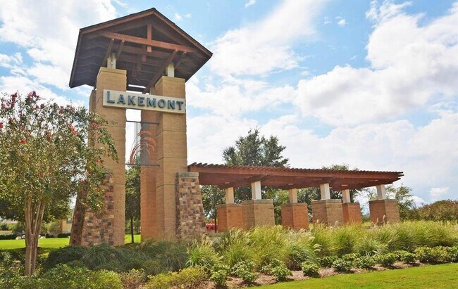 Building Photo - 20223 W Lakebridge Ln