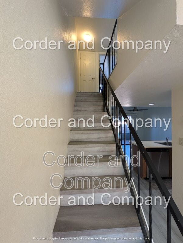 Building Photo - 3301 Monroe St NE