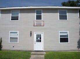 Building Photo - 1108 Lebeau St