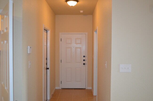 Building Photo - 2002Tru