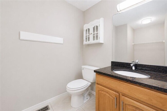 Building Photo - 3065 Destin Cir