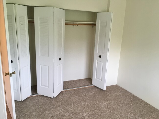 Building Photo - 3861 Brown Ave