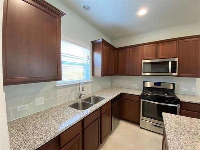 Building Photo - 4208 Birdwatch Loop