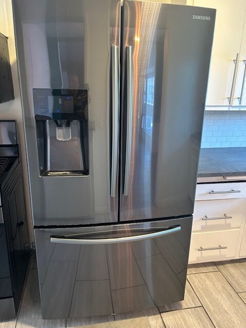 Building Photo - 1226 N Harper Ave