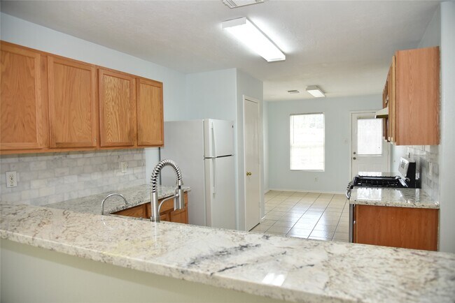 Building Photo - 10406 Sutter Glen Ln